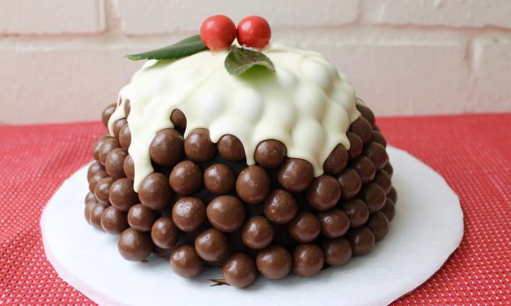 Christmas Omela Cake